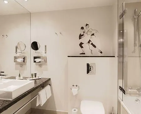 Tivoli And Congress Center Hotel